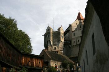 Čelo jádra hradu ( © Iva Spurná 27.9.2009)