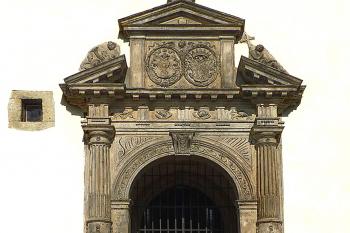 Kostel Povýšení Kříže v Litomyšli. (© Pavel Vítek  09/2025)