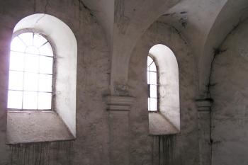 okna a arch. detaily výzdoby kaple ( © Jan P. Štěpánek 11/2007)