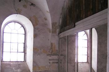panská oratoř v části patra zámecké kaple ( © Jan P. Štěpánek 11/2007)
