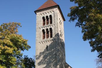Kostel od západu ( © Ivan Grisa 10/2010)