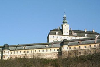 Celkový pohled na zámek ( © Miroslav BITTER 2005)