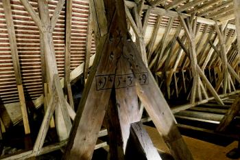  (© Milan Caha  12/2025)