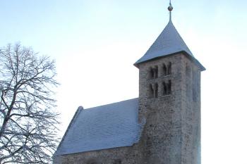Kostel sv. Petra a Pavla v Poříčí nad Sázavou ( © Pavel Vítek 12/2017)