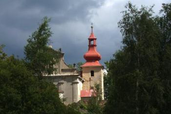 Poutní místo - Květnovský kostel ( © Radovan Smokoň 08/2006)