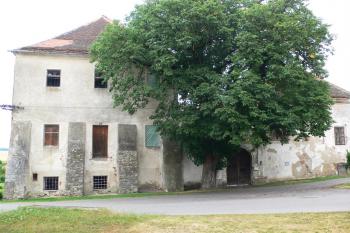 Chřešťovice zámek (© Otto Slabý, 12/2010)