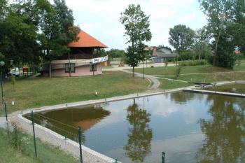 přístav Marína (© Stanislav Brebera 08/2004)