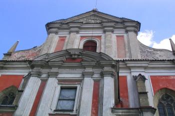 Barokní průčelí (© Alena Š. 08/2004)