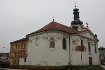 Kostel od severovýchodu ( © Ivan Grisa 10/2009)