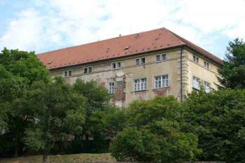 Zámek Kuřim (© Petr Gabriel 01/2005)