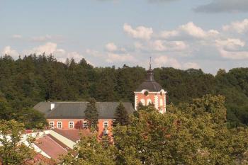 Kamenice nad Lipou - zámek (© Štěpán Kučera 07/2006)