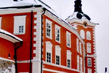 Kamenice nad Lipou - zámek (© Štěpán Kučera 02/2006)