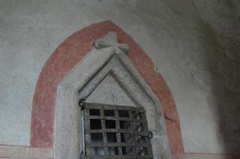 goticky sanktuář - schránka na ukládání liturgických nádob s Eucharistií. ( © Milan Caha 09/2010)