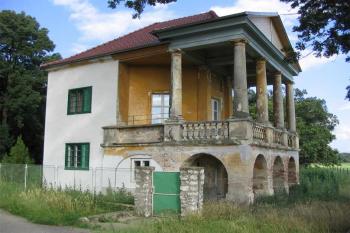  (© Petr Nožička 08/2004)