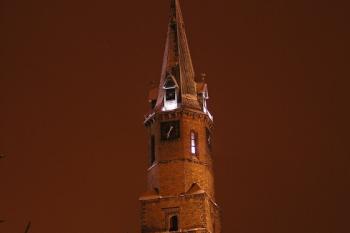 noční pohled na kostel ( © Jan P. Štěpánek 01/2010)
