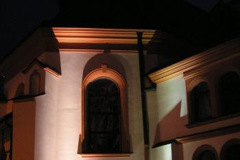 nasvícený presbytář (© Jan P. Štěpánek, 10/2006)