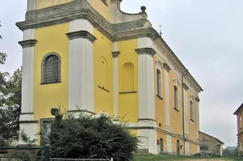 Kostel sv. Filipa a Jakuba v Trhové Kamenici ( © Pavel Vítek 09/2009)