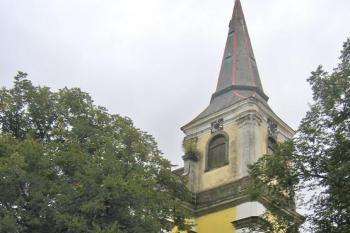 Kostel sv. Filipa a Jakuba v Trhové Kamenici ( © Pavel Vítek 09/2009)