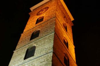 Černá věž a černá noc (© Jiří Cukr, 12/2008)