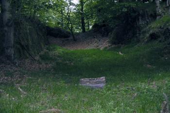 druhý hradní příkop (©  , 05/2014 Dušan D.)