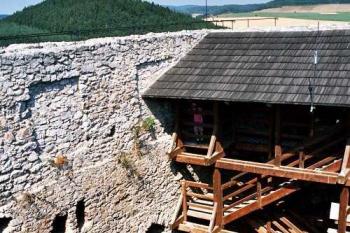 schodiště ve velké věži (© Miroslav Rybáček 2003)