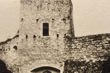 Vchod na Rábí (© Ladislav Hájek 11/1965)