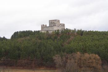 Pohled od cesty ze Sušice (© Jan Šebek, 03/2008)