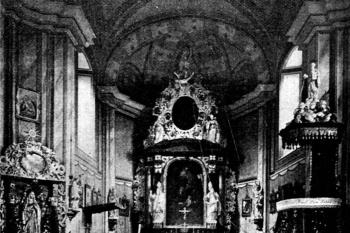 interiér kostela na počátku 20. století (© Antonín Podlaha: Posvátná místa království Českého; Díl 2., Vikariáty: Berounský, Bystřický a Plzeňský, Dědictví sv. Jana Nepomuckého, Praha 1908)