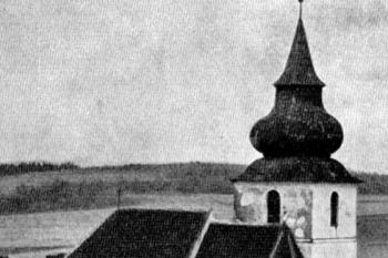kostel od severovýchodu na počátku 20. století (© Antonín Podlaha: Soupis památek historických a uměleckých v Království Českém, sv. 35 Politický okres benešovský, Archaelogická komise při České akademii císaře Františka Josefa pro vědy, slovesnost a umění, Praha 1911)