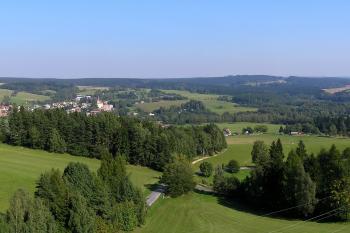 panorama z rozhledny na Zuberském vrchu (© Václav Čermák, 09/2006)