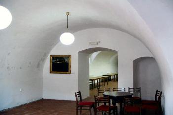 severní místnost suterénu ( © Pavel Zany Komárek 11/9/2004)