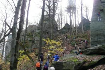pohled na hrad Rabštejn od severu ( © Jan P. Štěpánek 10/2008)