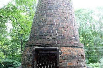 horní, vhazovací část vysoké pece ( © Jan P. Štěpánek 08/2008)