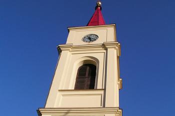 Kostelní věž ( © Roman Řezáč 09/2004)