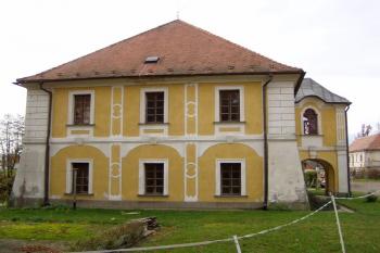 Severní průčelí (© Lukáš Pechánek, 10/2010)