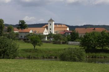  ( © Milan Caha 06/2008)