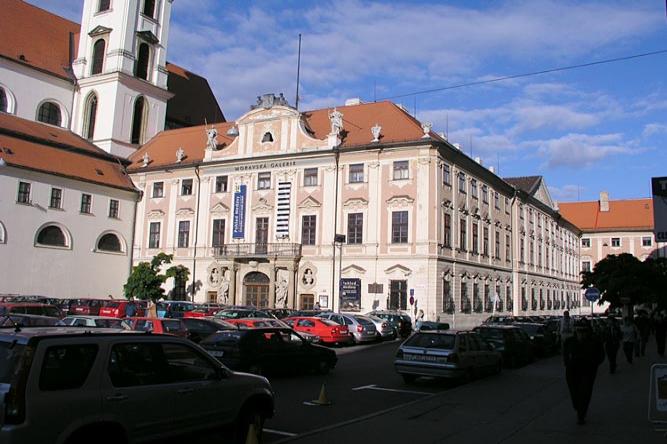 Místodržitelský palác