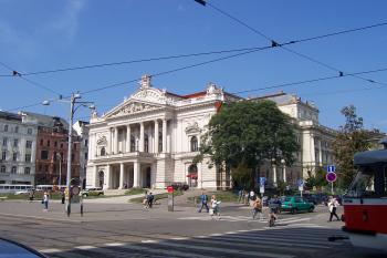 Brno - Mahenovo divadlo (© Ivo Rozehnal, 08/2012)