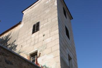Věžice na jižním konci arkád dolního zámku ( © Ivan Grisa 09/2009)
