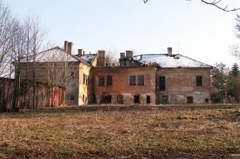 Pohled na zadní strana zámku. (© Miroslav BITTER 03/2007)