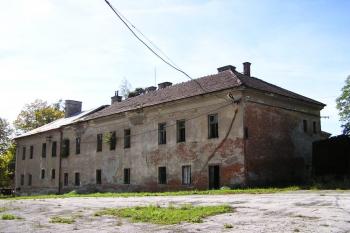 pohled na zámek od severovýchodu ( © Jan P. Štěpánek 09/2007)