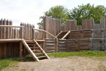 Archeopark Chotěbuz (© Milan Smoleň 05/2006)