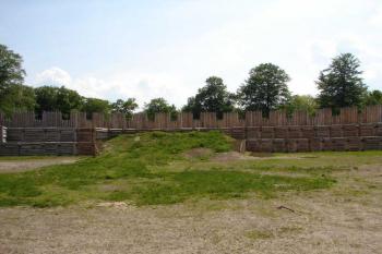 Archeopark Chotěbuz (© Milan Smoleň 05/2006)