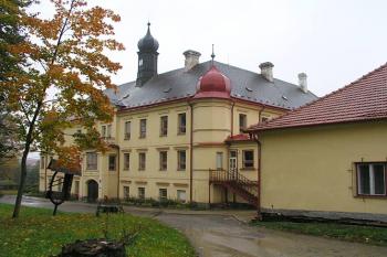 Celkový pohled ( © Roman Řezáč 10/2004)