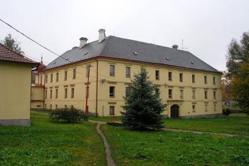 Celkový pohled ( © Roman Řezáč 10/2004)