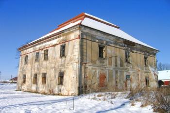 Pohled od jihovýchodu ( © Pavel Vítek 01/2006)