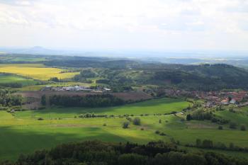 Pohled na Říp (© Zbyšek Suchý, 05/2013)