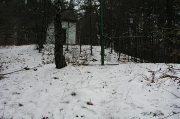 Jižní část horního sídla ( © Roman Řezáč 12/2003)