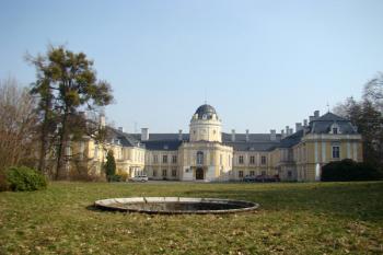 Celkový pohled na zámek Šilheřovice ( © Miroslav BITTER 03/2008)