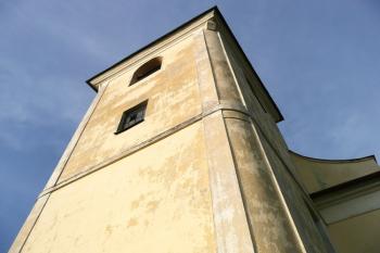 detail horní části kostelní věže ( © Jan P. Štěpánek 06/2008)
